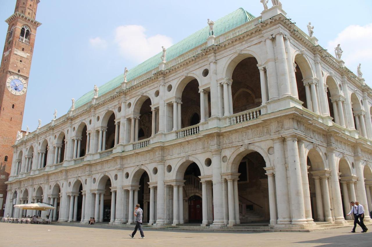 Charmant Palladio - Vicenza City Center Exterior foto